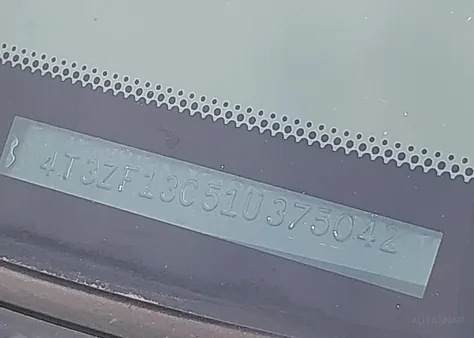 4T3ZF13C51U375042